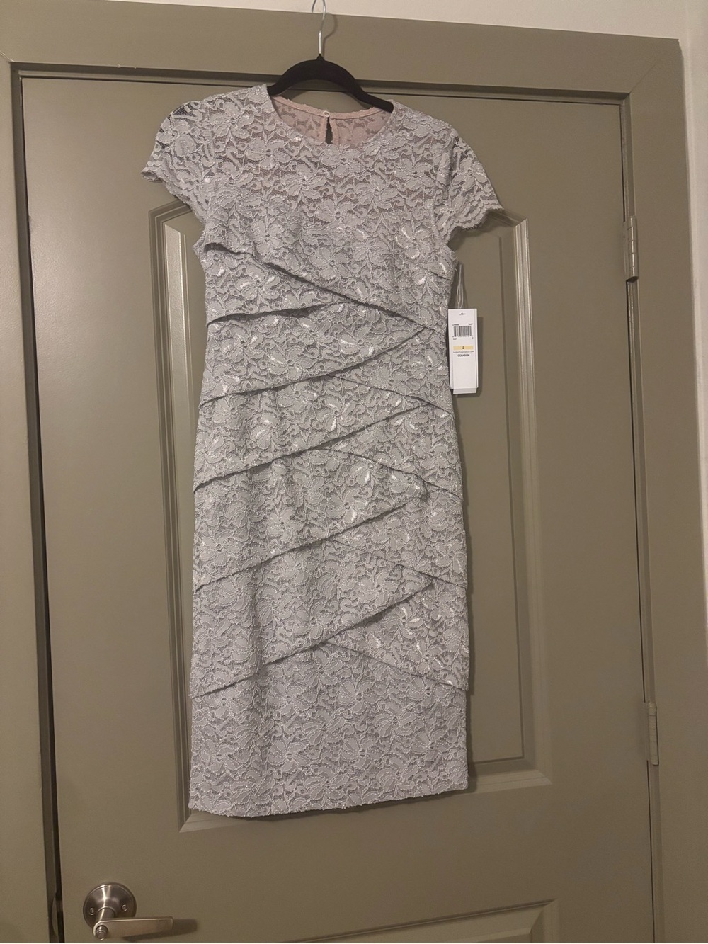 London Times Women’s Gray Lace Tiered Ruffle Midi Occasion Dress Size 2 NWT